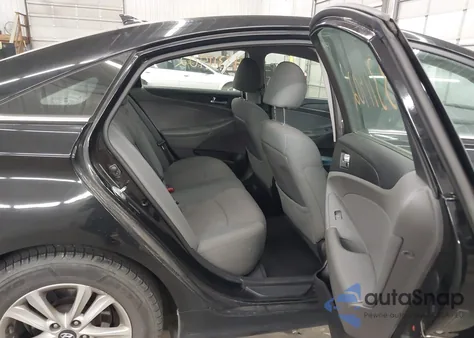 2013 Hyundai Sonata Gls z USA, uszkodzony, nr VIN 5NPEB4AC9DH543940